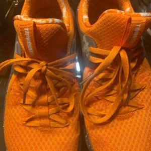 TN Men’s Nike Shoes Size 8.5